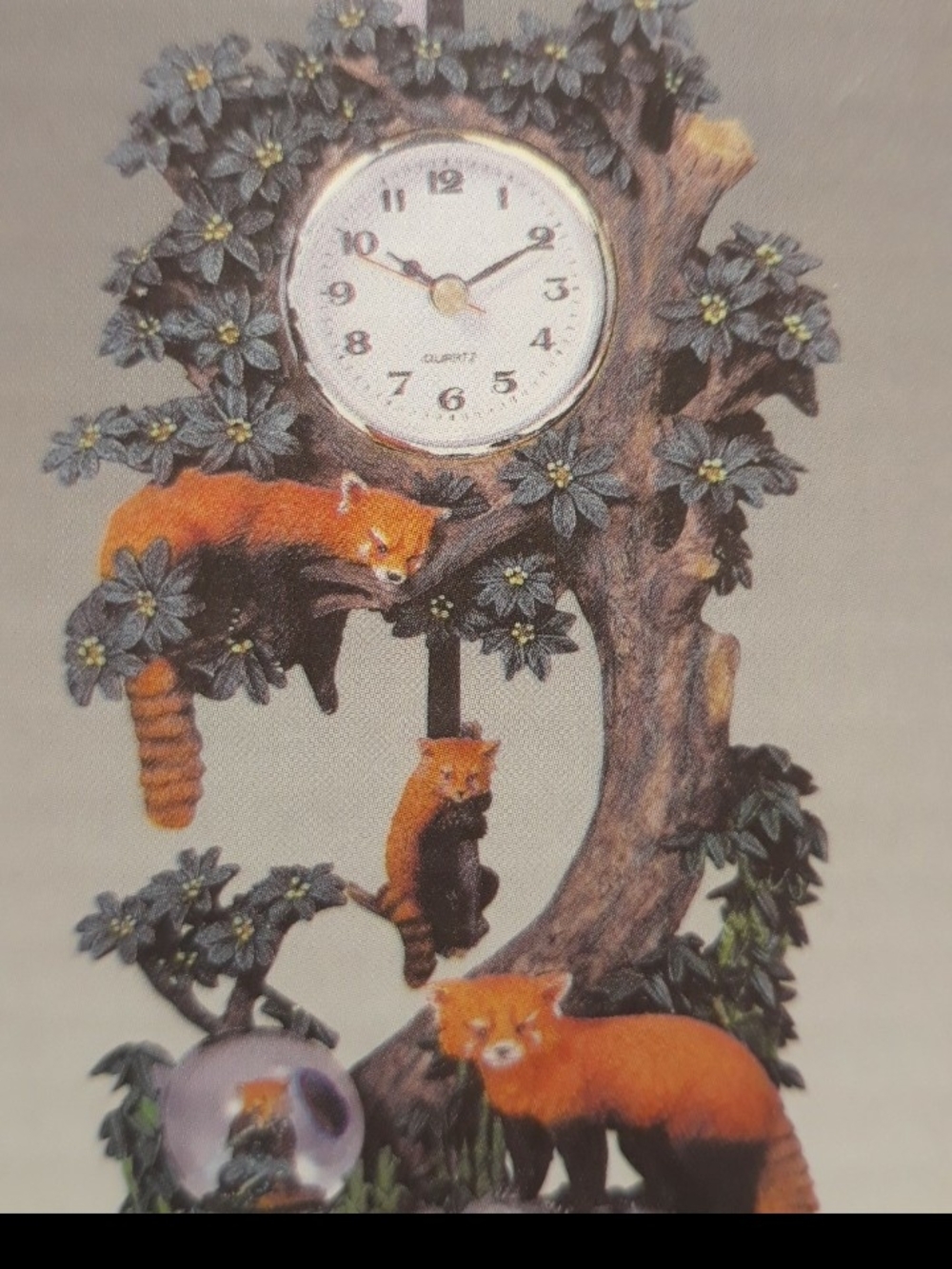 Wildlife Wall Clock Decor with Orange Red Foxes
